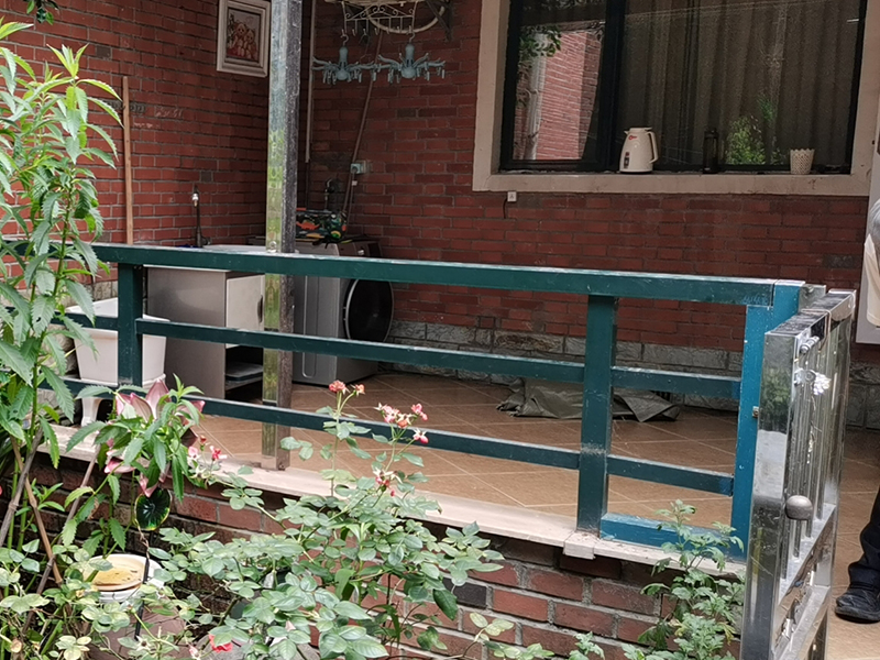 客廳陽(yáng)臺(tái)打通一體裝修真的不好看，還不如好好劃分獨(dú)立區(qū)域(圖3)